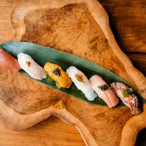 Una foto del restaurante Sushi Row - Nashville