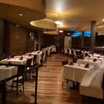 A photo of Norfolk Seafood Co & Oyster Bar restaurant
