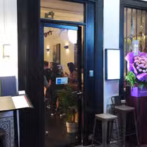 A photo of Maison Crown Bistro, Bar & Wine restaurant