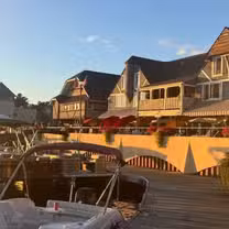 A photo of Angeloni's on Lake Mohawk restaurant