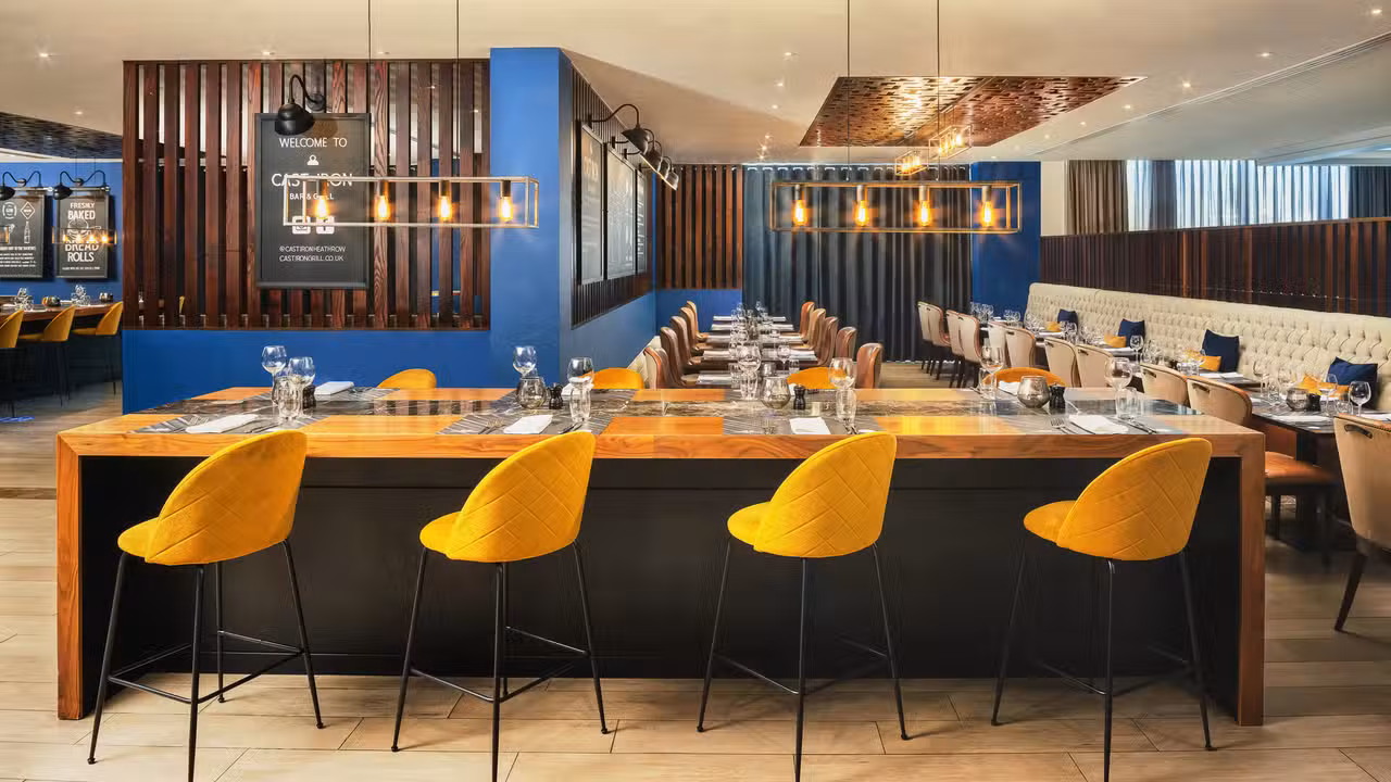 Restaurant Atmosphere  - Cast Iron Bar & Grill - SHERATON HEATHROW, West Drayton, Middlesex