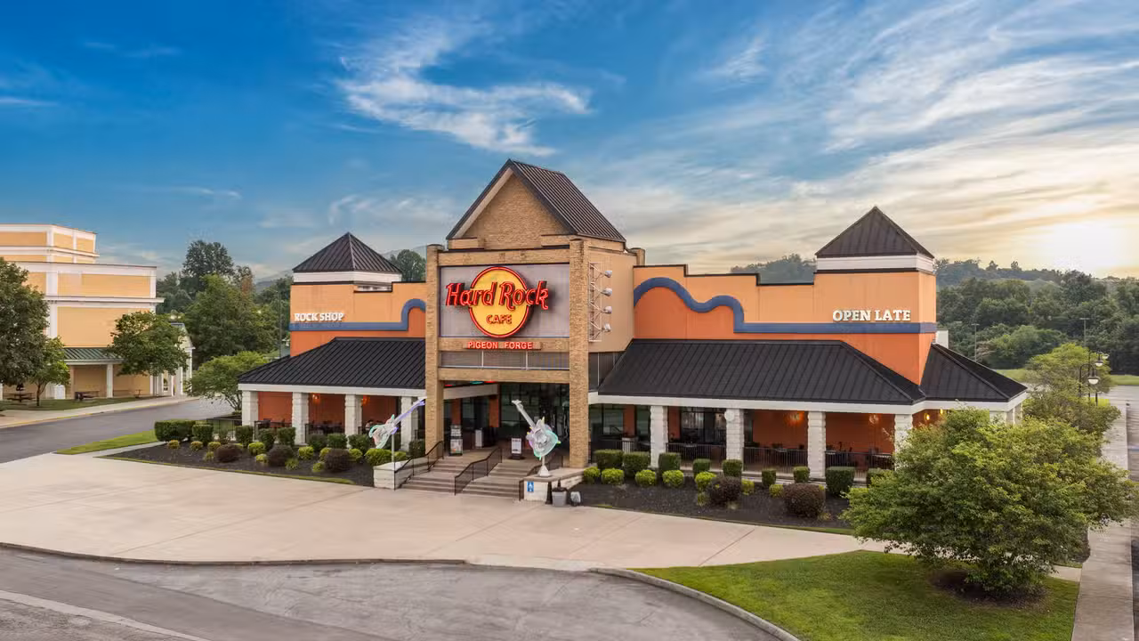 Exterior - Hard Rock Cafe - Pigeon Forge, Pigeon Forge, TN