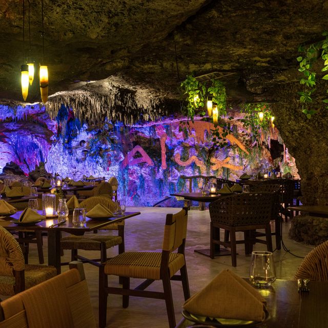 barcelo maya palace dinner dress code Restaurants Near Deluxe - All Inclusive Bottom Size:40x32 fit_Dress Left, Dinner Dress Blue Maya tropical