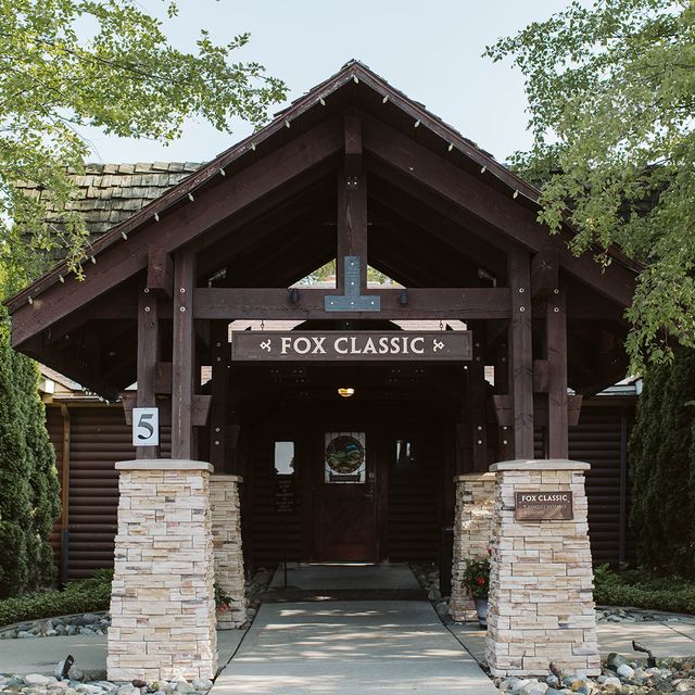Fox Hills Golf and Banquet Center Restaurant - Plymouth, MI