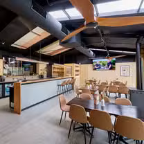 Foto del ristorante Ginny Pig Distillery
