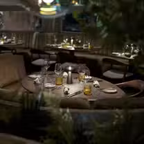 A photo of DEER restaurant