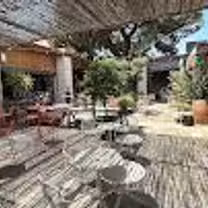 A photo of Pitapes Mollet del Vallès restaurant
