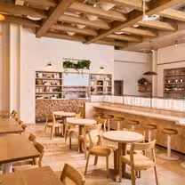 A photo of Sipeos Restaurant & Bar restaurant
