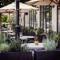 A photo of mána restaurant