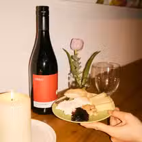 Foto von Look Left by YUGU | Cafe & Wine bar Restaurant