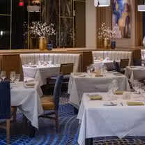A photo of Council Oak Steakhouse restaurant