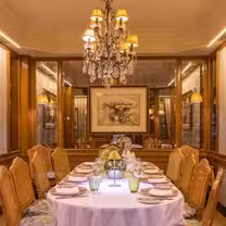 A photo of Botafumeiro restaurant