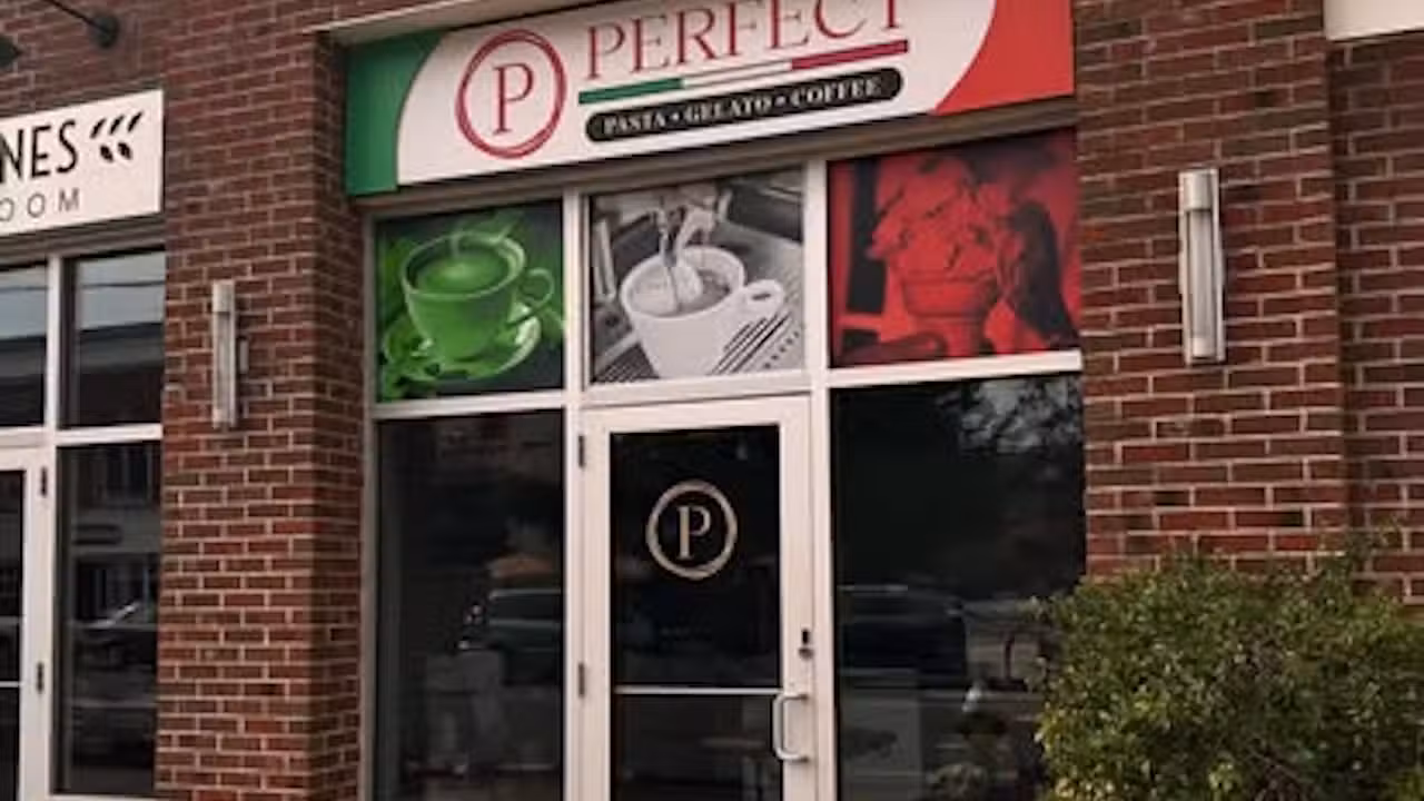 Exterior - Perfect Pasta @ FIV, Bay Shore, NY