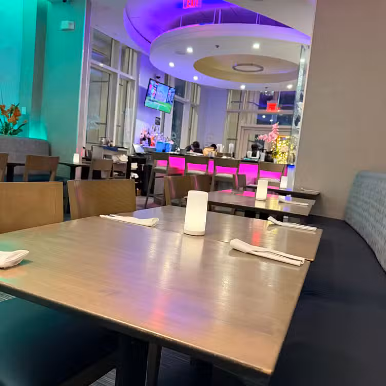 Sky Thai Sushi, Fort Lauderdale, FL