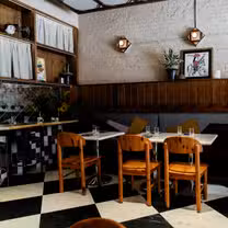 A photo of Creepies restaurant