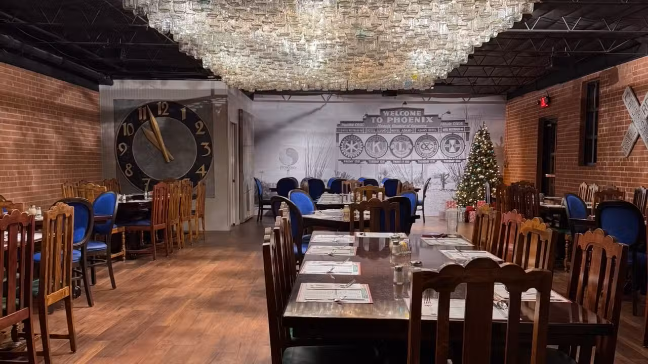 Vintage Retro Ambiance - The Old Spaghetti Factory - Phoenix, Phoenix, AZ