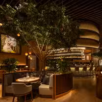 A photo of Cactus Club Cafe Downtown Miami restaurant