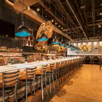 A photo of Lucille's Fairview Pointe-Claire restaurant