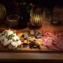 A photo of B 31 Bar Brasserie restaurant