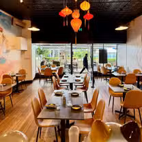 A photo of Phuong Vietnamese Restaurant restaurant