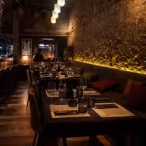 Una foto del restaurante Stone & Flame