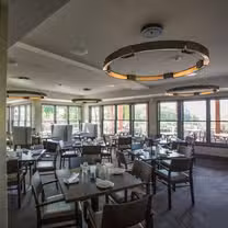 A photo of Reds at Thousand Oaks restaurant