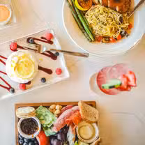 Una foto del restaurante Tula's Kitchen (Pan American & Jefferson)