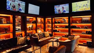 A photo of Lamar's Sporting Club restaurant