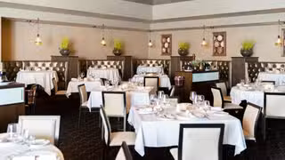Foto von Bourbons 72 Restaurant