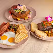 A photo of Lola Rosa restaurant
