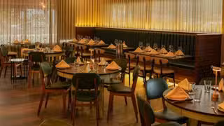 Una foto del restaurante KGB: Kitchen, Gallery, Bistro