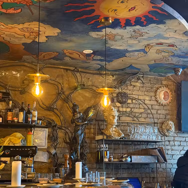 Ferro Bar & Cafe, Toronto, ON