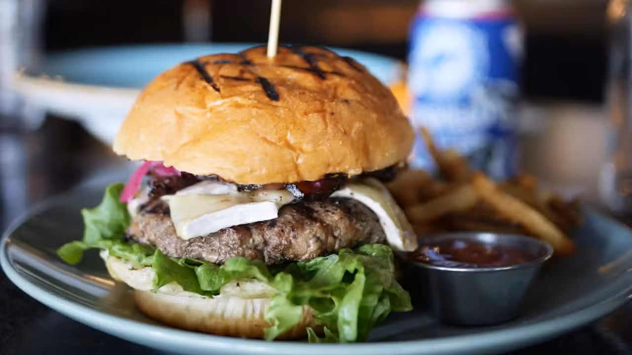 Craft Food & Beverage Co., Seven Mile Beach, Grand Cayman