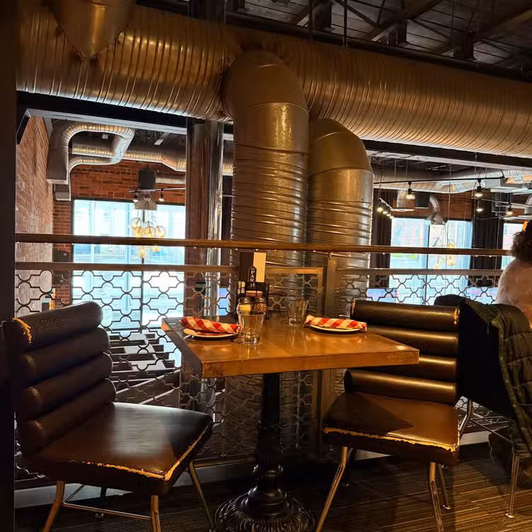Interior - The Parlour Italian Kitchen & Bar, Edmonton, AB