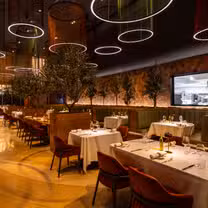 Una foto del restaurante Baldi at Waldorf Astoria Beverly Hills