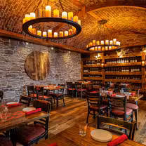A photo of Davanti Enoteca - Western Springs restaurant