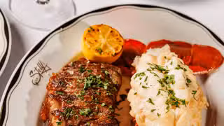A photo of La Stella Italian Steakhouse and Music Lounge - Addison restaurant
