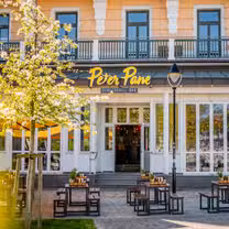 A photo of Peter Pane Warnemünde-Am Leuchtturm restaurant