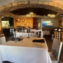 A photo of Corner Wines & Wine Bar restaurant