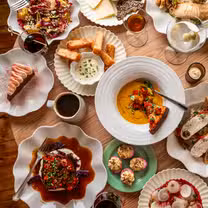A photo of Canter Inn restaurant