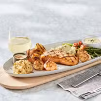 A photo of Devon Seafood + Steak - Oakbrook Terrace restaurant