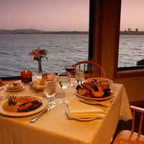 A photo of Tides Wharf - Inn at the Tides restaurant