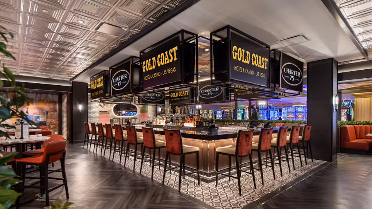 Binnenkant - Charter 75 - Gold Coast Hotel & Casino, Las Vegas, NV