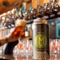 Una foto del restaurante Maplewood Public House