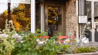 Una foto del restaurante Lula Cafe