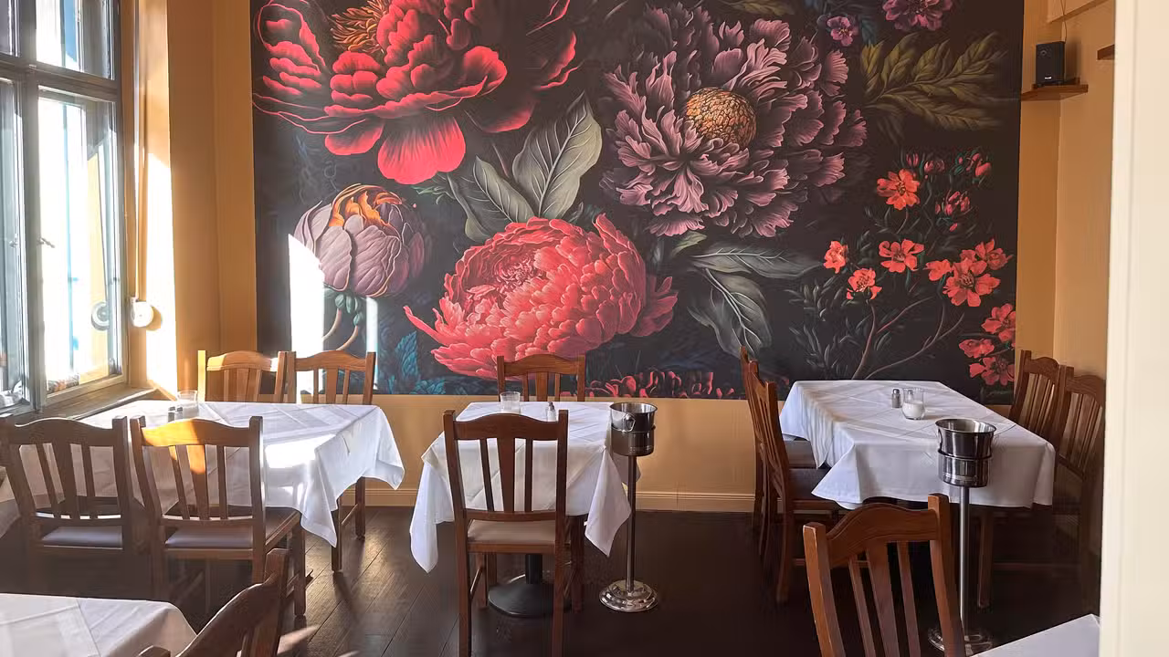 Interior - Lumen Restaurant, Berlin, BE