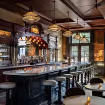 A photo of Golden Gate Saloon restaurant