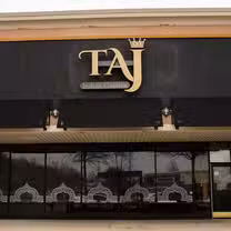 Foto von Taj Indian Cuisine Restaurant
