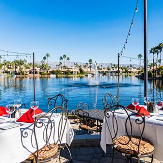 M&eacute;lange Restaurant & Bar at the Chateau Lake La Quinta
