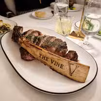 The V at The Vineの写真
